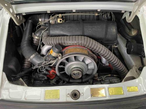 Porsche 911 SC Blanc 204 (11)